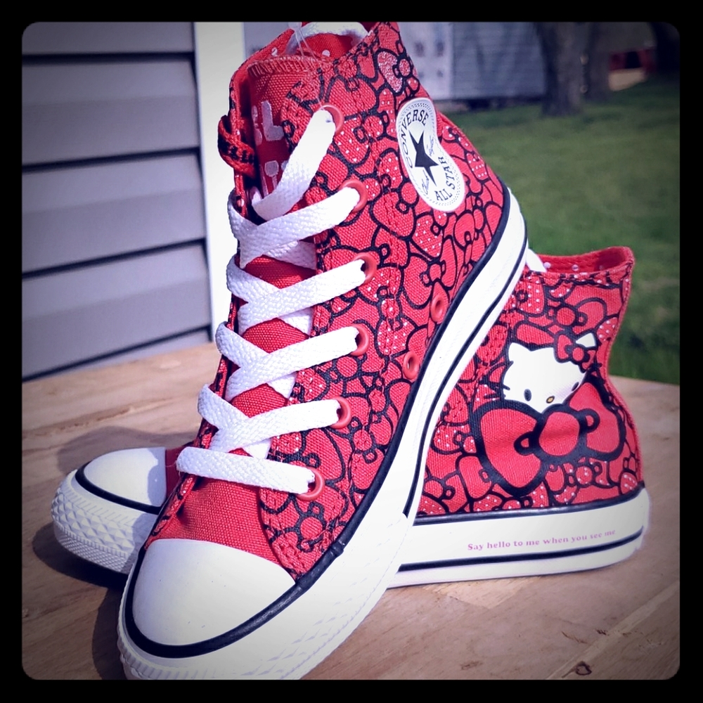 Never been worn: All Star Hello Kitty
